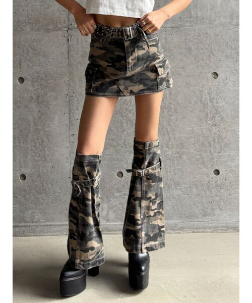 GYDA(ジェイダ)の「【WEB限定】【TINY低身長さん向け】レッグウォーマー付きミニスカートライクショートパンツ(デニムスカート・レディース・その他1/ライトブルー/ブラック・MEDIUM/SMALL)」の3枚目の写真