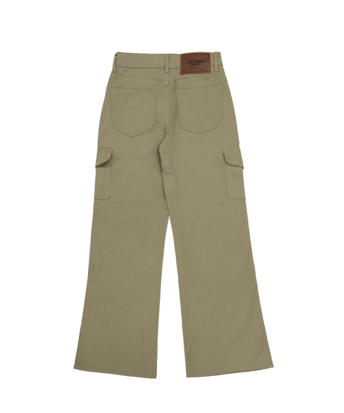 MONBIRDIE GOLF（モンバーディーゴルフ）の「マークコットンセミブーツカットパンツ ベージュ（その他パンツ・レディース・Beige・SMALL/MEDIUM/LARGE）」の2枚目の写真
