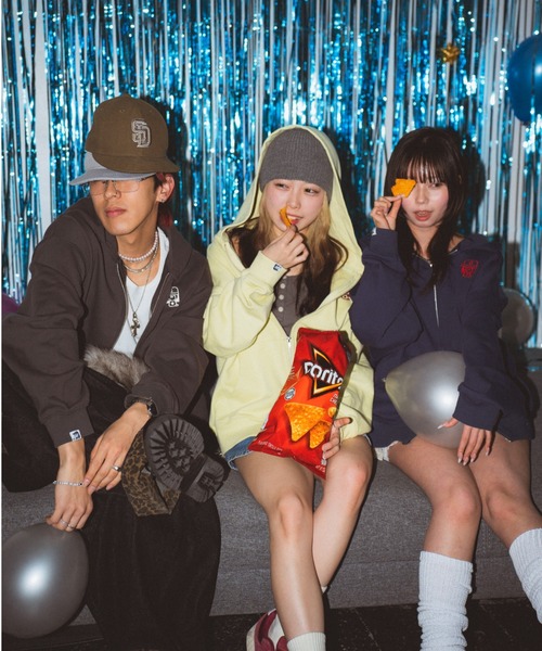 centimeter（センチメーター）の「Boxy ruler assorted zip hoodie（パーカー・メンズ・サックスブルー/スミクロ/イエロー/ネイビー/ボルドー・MEDIUM/LARGE）」の9枚目の写真