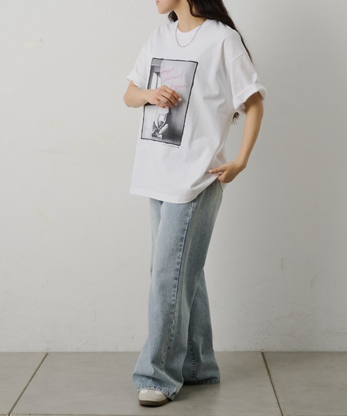 COLONY 2139(コロニートゥーワンスリーナイン)の「ConVenir / プロモーションフォトTEE(Tシャツ/カットソー・メンズ・ホワイト系その他/ブラック系その他2/ホワイト系その他2/ブラック系その他・MEDIUM/LARGE)」の9枚目の写真