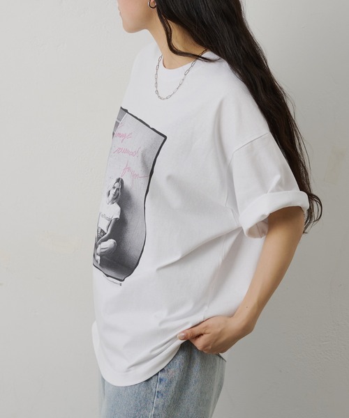 COLONY 2139(コロニートゥーワンスリーナイン)の「ConVenir / プロモーションフォトTEE(Tシャツ/カットソー・メンズ・ホワイト系その他/ブラック系その他2/ホワイト系その他2/ブラック系その他・MEDIUM/LARGE)」の6枚目の写真