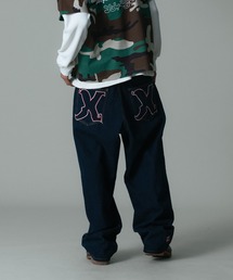 XLARGE（エクストララージ）の「EMBROIDERED DENIM PANTS（デニムパンツ）」