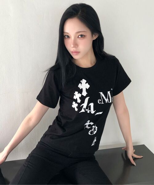 MUCENT(ムセント)の「ノジェ クロス クラック ロゴ 半袖Tシャツ(Tシャツ/カットソー・レディース・ブラック・FREE)」の5枚目の写真