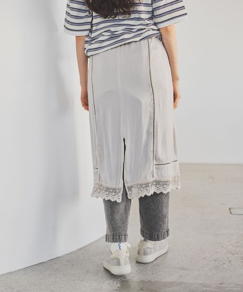 niko and...（ニコアンド）の「ランジェライクミディースカート（スカート・レディース・ブラック/ブルー/アイボリー・FREE）」の10枚目の写真