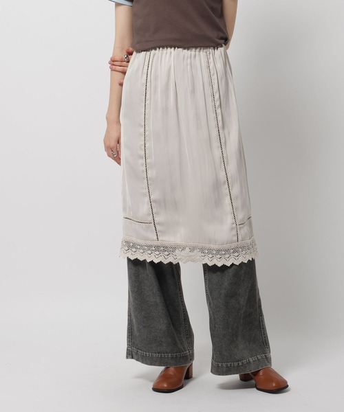 niko and...（ニコアンド）の「ランジェライクミディースカート（スカート・レディース・ブラック/ブルー/アイボリー・FREE）」の14枚目の写真