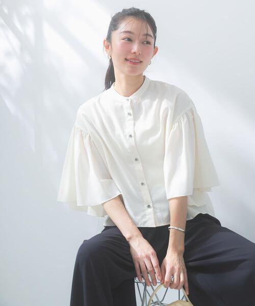 URBAN RESEARCH ROSSO WOMEN(アーバンリサーチ ロッソ)の「『一部WEB限定カラー』UVカットウォッシャブルリネン混ブラウス(シャツ/ブラウス・レディース・イエロー/ネイビー/オフホワイト/レッド・FREE)」の18枚目の写真