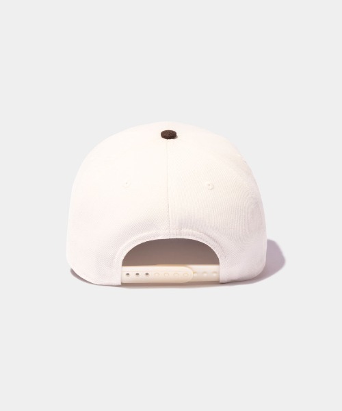 beautiful people（ビューティフルピープル）の「New Era（R） B.PPL embroidery cap（キャップ・レディース・ネイビー/アイボリー・M）」の5枚目の写真