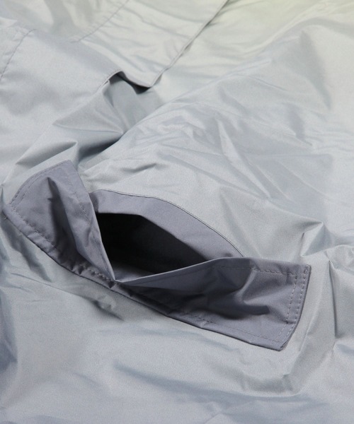 niko and...（ニコアンド）の「【CITY CREEK】KiU耐水レインポンチョ（レインコート/ポンチョ・レディース・ネイビー/チャコール・0）」の12枚目の写真