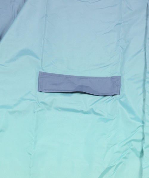 niko and...（ニコアンド）の「【CITY CREEK】KiU耐水レインポンチョ（レインコート/ポンチョ・レディース・ネイビー/チャコール・0）」の17枚目の写真