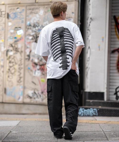 En serio TOKYO(エンソリオトーキョー)の「【SIDEWAYSTANCE】発泡ボーン半袖Tシャツ SIDE24-092(Tシャツ/カットソー・メンズ・ブラック/ホワイト・SMALL/MEDIUM/LARGE/X-LARGE)」の11枚目の写真