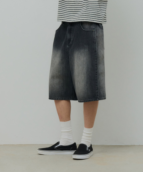 DESIRED（デシレッド）の「バミューダデニムパンツ-FBSK2601D02（その他パンツ・メンズ・チャコールグレー・MEDIUM/LARGE/X-LARGE）」の2枚目の写真