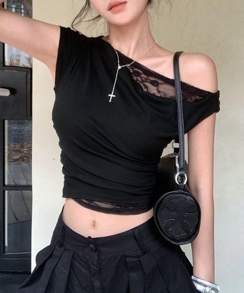 SHEENA(シーナ)の「レースレイヤードワンショル半袖トップス(Tシャツ/カットソー・レディース・ホワイト/ブラック・M)」の2枚目の写真
