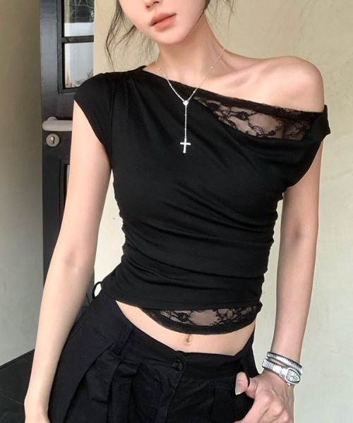 SHEENA(シーナ)の「レースレイヤードワンショル半袖トップス(Tシャツ/カットソー・レディース・ホワイト/ブラック・M)」の13枚目の写真
