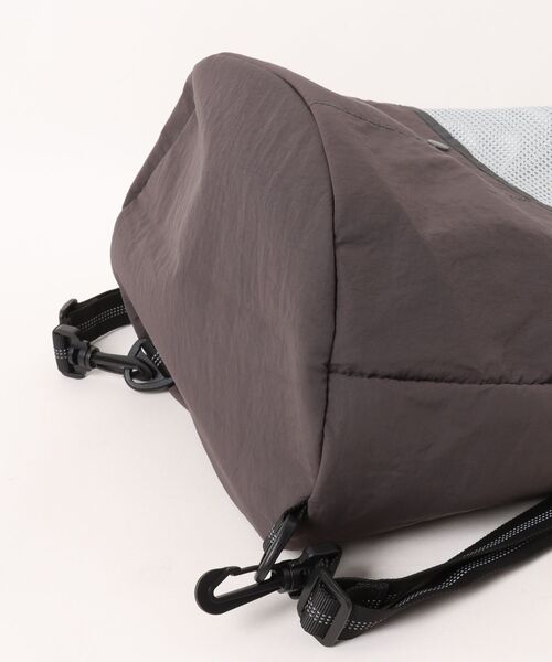 IO(イオ)(イオ)の「FRANK PRODUCTS / AERO MESH DAYPACK / FR2026SS002AMDP(バックパック/リュック・レディース・グリーン・ONESIZE)」の3枚目の写真