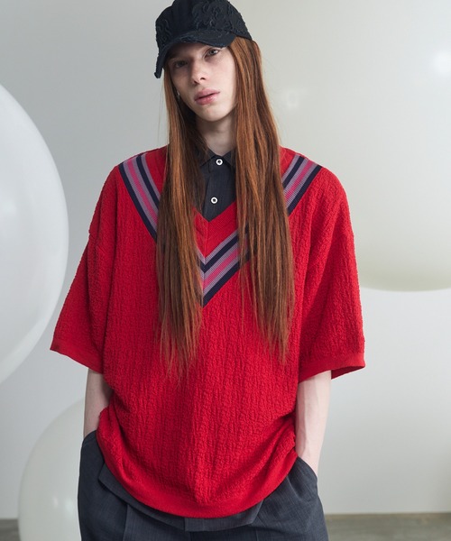 MAISON SPECIAL(メゾンスペシャル)の「《UNISEX》V-neck Tilden Prime-Over Short Sleeve Knit T-shirt/VネックチルデンプライムオーバーショートスリーブニットTシャツ【MAISON SPECIAL/メゾンスペシャル】(Tシャツ/カットソー・メンズ・レッド/ブラック/ライトブルー・0/1/2)」の3枚目の写真