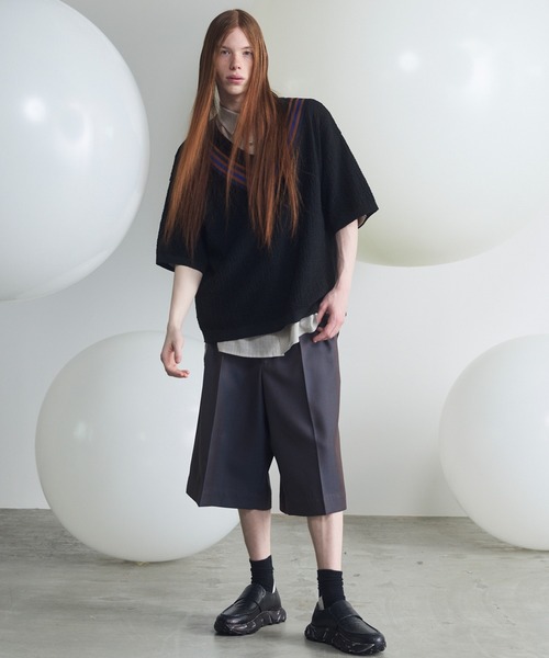MAISON SPECIAL(メゾンスペシャル)の「《UNISEX》V-neck Tilden Prime-Over Short Sleeve Knit T-shirt/VネックチルデンプライムオーバーショートスリーブニットTシャツ【MAISON SPECIAL/メゾンスペシャル】(Tシャツ/カットソー・メンズ・レッド/ブラック/ライトブルー・0/1/2)」の4枚目の写真
