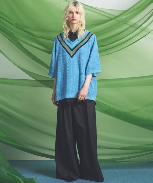 MAISON SPECIAL(メゾンスペシャル)の「《UNISEX》V-neck Tilden Prime-Over Short Sleeve Knit T-shirt/VネックチルデンプライムオーバーショートスリーブニットTシャツ【MAISON SPECIAL/メゾンスペシャル】(Tシャツ/カットソー・メンズ・レッド/ブラック/ライトブルー・0/1/2)」の6枚目の写真