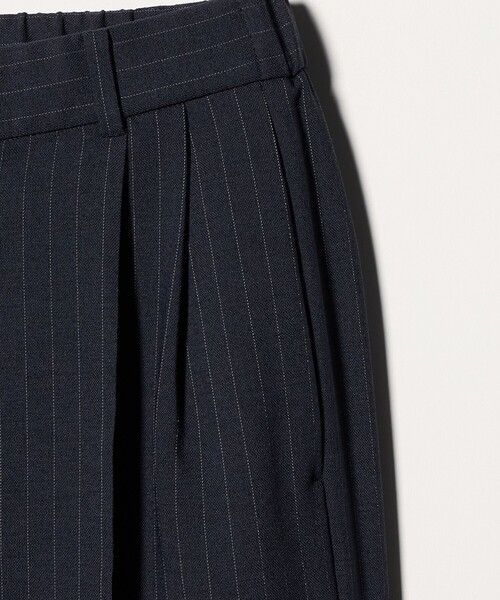 UNITED ARROWS(ユナイテッドアローズ)の「Spiree ストライプ ワイドパンツ ‐ウォッシャブル‐(スラックス・レディース・その他7/その他2・36/34/38/40)」の4枚目の写真