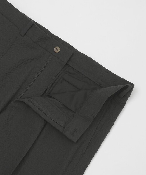 MACKINTOSH LONDON(マッキントッシュ ロンドン)の「【LEON掲載】ウールサッカー1プリーツパンツ(その他パンツ・メンズ・ベージュ系その他7/チャコールグレー・86/82/90)」の9枚目の写真
