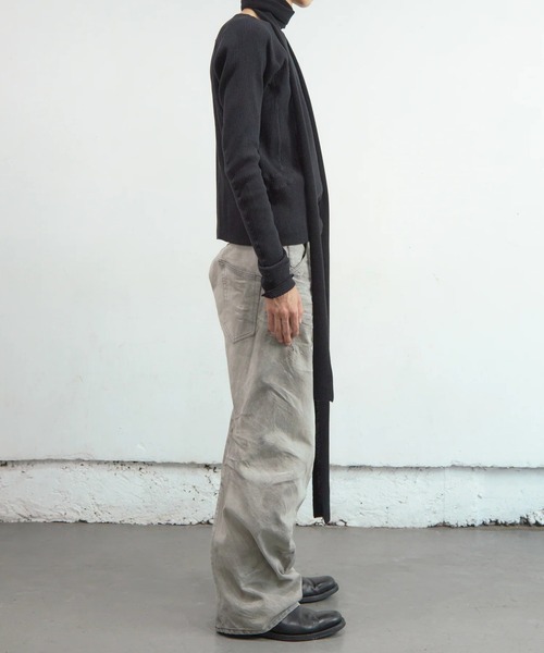 NVRFRGT（ネヴァーフォーゲット）の「【NVRFRGT】3D TWISTED JEANS 3.0（デニムパンツ・メンズ・グレー・3/2/1）」の3枚目の写真
