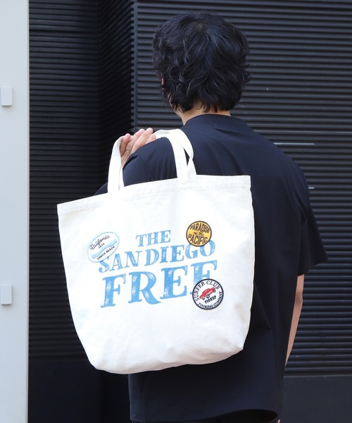 UNION STATION(ユニオンステーション)の「オリジナルグラフィックトートバッグ(トートバッグ・メンズ・ホワイト/ブラック・FREE)」の17枚目の写真