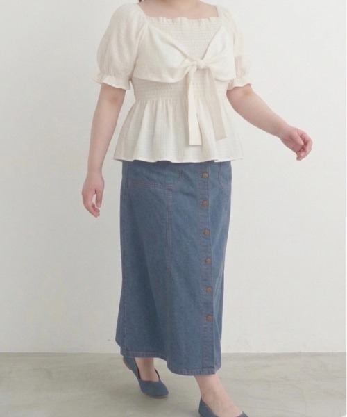 p courge(ピークルジュ)の「前後2WAY ビッグリボン ブラウス(シャツ/ブラウス・レディース・オフホワイト/ブラック・LL/3L/4L)」の8枚目の写真