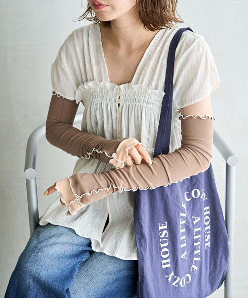 FREAK'S STORE(フリークスストア)の「限定展開 <接触冷感・UVカット>Somarti(ソマルティ) メロー アーム カバー(アームカバー・レディース・サックスブルー/チャコール/モカ・ONE SIZE)」の20枚目の写真