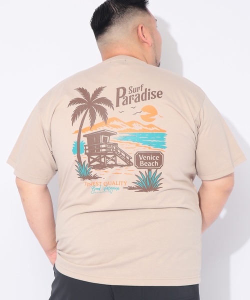 B&T CLUB(ビーティークラブ)の「Tシャツ 半袖 メンズ 大きいサイズ レトロサーフ バックプリント クルーネック カットソー B&T CLUB (ビーアンドティークラブ)(Tシャツ/カットソー・メンズ・ダークグレー/ベージュ・X1(3L~4L)/X2(4L~5L)/X3(6L~7L))」の2枚目の写真