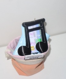 EVERYTHINGS（エブリシングス）の「【EVERYTHINGS】Beam-Note Card-Holder / 【エブリシングス】ミュージカルノートチェーンカードホルダー（カードケース）」