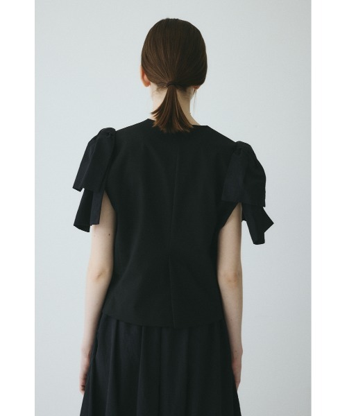 HeRIN.CYE（ヘリンドットサイ）の「Ribbon shoulder vest / リボンショルダーベスト（ベスト・レディース・ライトグレー/ブラック・FREE）」の7枚目の写真