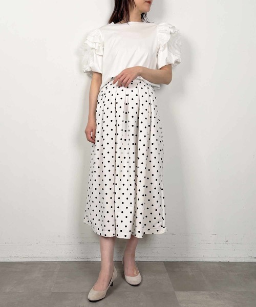 PICCIN PERLA(ピッチンペルラ)の「ローズティアードスリーブプルオーバー(Tシャツ/カットソー・レディース・オフホワイト/ブラック・M)」の3枚目の写真
