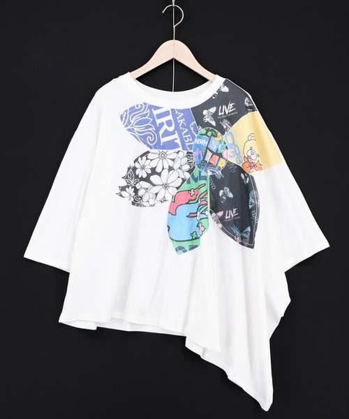 ScoLar（スカラー）の「162673：総柄大花コラージュ アシメプルオーバー（Tシャツ/カットソー・レディース・パープル/ブラック/オフホワイト・M）」の2枚目の写真