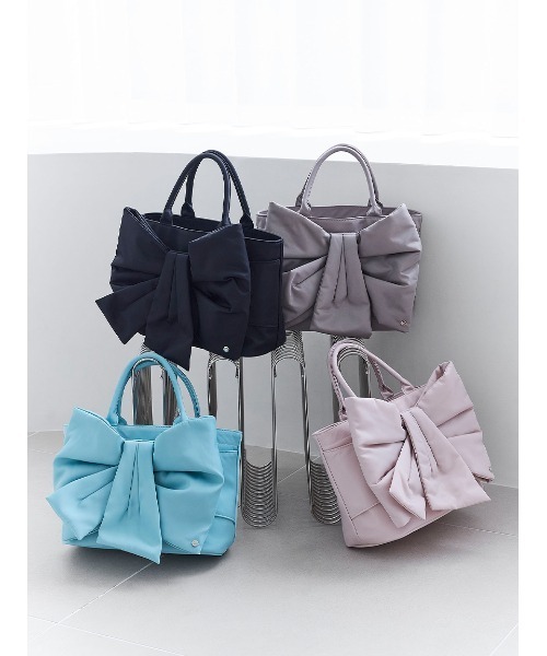 SNIDEL HOME(スナイデルホーム)の「デザインリボンバッグ(トートバッグ・レディース・グレイッシュベージュ/ブラック/ピンク/ミント・F)」の5枚目の写真
