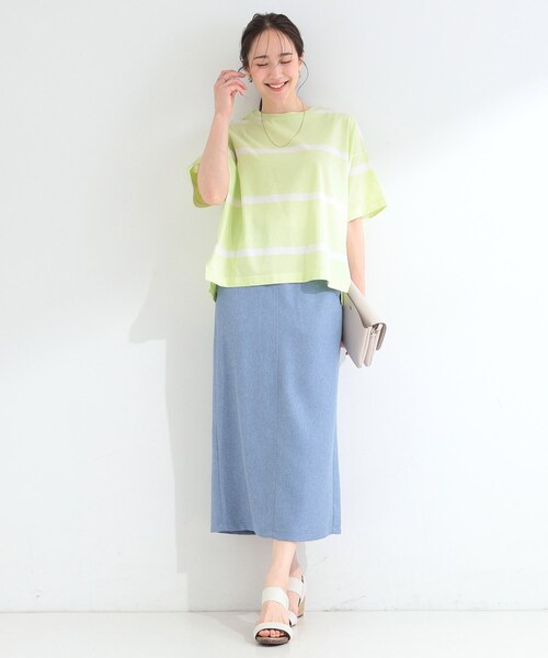 SHOO・LA・RUE(シューラルー)の「【ひんやり/S-LL】涼しげで爽やか 太ボーダー斜め切り替えTシャツ(Tシャツ/カットソー・レディース・ブラック系2/ブルー系その他4/ベージュ系2/スモーキーグリーン系3・04/03/02/01)」の20枚目の写真