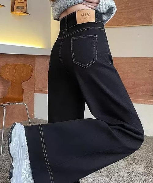 LUCPY（ラクピー）の「ハイウエストステッチワイドデニムパンツ（デニムパンツ・レディース・ネイビー・MEDIUM/LARGE/X-LARGE/SMALL）」の4枚目の写真