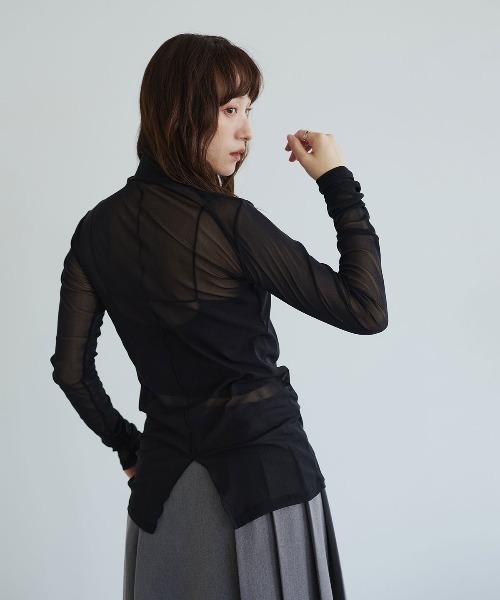 W:Huku(フーク)の「【新色追加】ストレッチ メッシュ ハイネック トップス / Sheer Stretch Mesh Mock Neck Top(Tシャツ/カットソー・レディース・ブルー系その他/クリーム・FREE)」の9枚目の写真