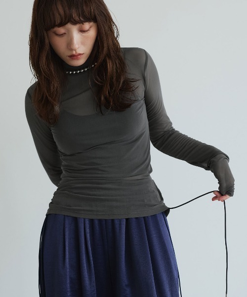 W:Huku(フーク)の「【新色追加】ストレッチ メッシュ ハイネック トップス / Sheer Stretch Mesh Mock Neck Top(Tシャツ/カットソー・レディース・ブルー系その他/クリーム・FREE)」の11枚目の写真