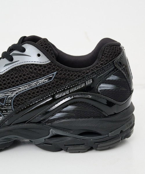 MIZUNO(ミズノ )の「【MIZUNO/ミズノ】WAVE RIDER 10(スニーカー・メンズ・シルバー/ブラック・29/28/27.5/26.5)」の10枚目の写真