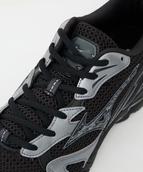 MIZUNO(ミズノ )の「【MIZUNO/ミズノ】WAVE RIDER 10(スニーカー・メンズ・シルバー/ブラック・29/28/27.5/26.5)」の9枚目の写真