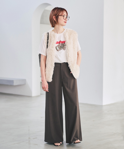 Spick & Span（スピックアンドスパン）の「フェイクファーベスト（ベスト・レディース・アイボリー/モカ・FREE）」の3枚目の写真