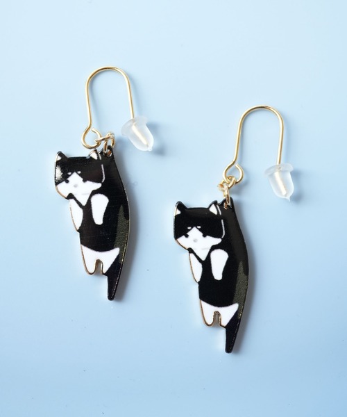 Port(ポート)の「【 Port / ポート 】 ぶらさがりネコ ピアス / キャット_(ピアス(両耳用)・レディース・マルチ/ブラック×ホワイト/ホワイト/グレー/ベージュ/ブラック・FREE)」の4枚目の写真