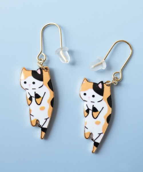 Port(ポート)の「【 Port / ポート 】 ぶらさがりネコ ピアス / キャット_(ピアス(両耳用)・レディース・マルチ/ブラック×ホワイト/ホワイト/グレー/ベージュ/ブラック・FREE)」の1枚目の写真