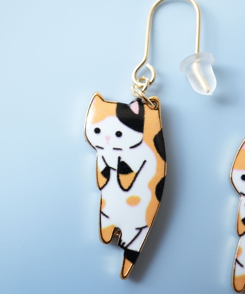 Port(ポート)の「【 Port / ポート 】 ぶらさがりネコ ピアス / キャット_(ピアス(両耳用)・レディース・マルチ/ブラック×ホワイト/ホワイト/グレー/ベージュ/ブラック・FREE)」の8枚目の写真