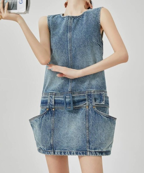 semplice（センプリチェ）の「ノースリーブデニムワンピース（ワンピース・レディース・ブルー・S/M/L）」の14枚目の写真