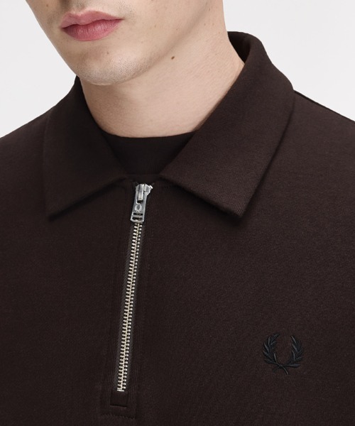 FRED PERRY（フレッドペリー）の「【先行予約受付中】Half-Zip Smock Sweatshirt／ハーフジップスモックスウェット（スウェット・メンズ・ブラウン・S/M/L）」の7枚目の写真