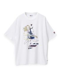 FILA（フィラ）の「SAITOH YUSUKE×FILA GRAPHIC TEE   サイトウユウスケ×フィラ グラフィックティーシャツ（Tシャツ/カットソー）」