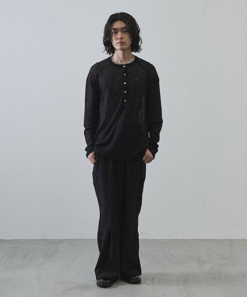 Shoowtime（ショウタイム）の「Sheer Henley Neck Long Sleeve T-Shirt / シアーヘンリーネックロングTシャツ（Tシャツ/カットソー・メンズ・ホワイト/ブラック/ライトブラウン・MEDIUM/LARGE/X-LARGE）」の15枚目の写真