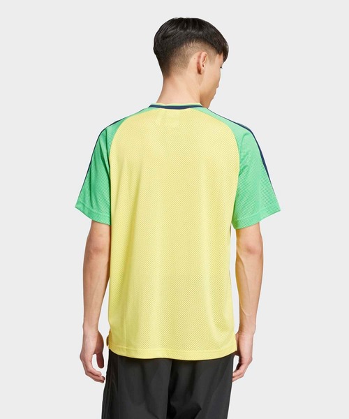 adidas(アディダス)の「ジャージー / ジャージ/ アディダスオリジナルス adidas Originals(Tシャツ/カットソー・メンズ・イエロー・SMALL/MEDIUM/LARGE/X-LARGE/XX-LARGE/X-SMALL/3XL)」の2枚目の写真