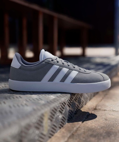 adidas(アディダス)の「VL コート 3.0 / VL COURT 3.0 スニーカー アディダス adidas(スニーカー・メンズ・グレー・22.5cm/23.0cm/23.5cm/24.0cm/24.5cm/25.0cm/25.5cm/26.0cm/26.5cm/27.0cm/27.5cm/28.0cm/28.5cm/29.0cm)」の9枚目の写真