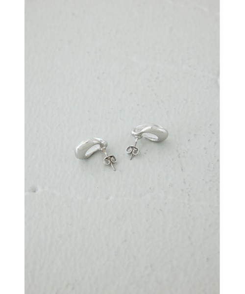AZUL by moussy(アズールバイマウジー)の「ストーンピアス(ピアス(両耳用)・レディース・ブラック/クリア・FREE)」の12枚目の写真